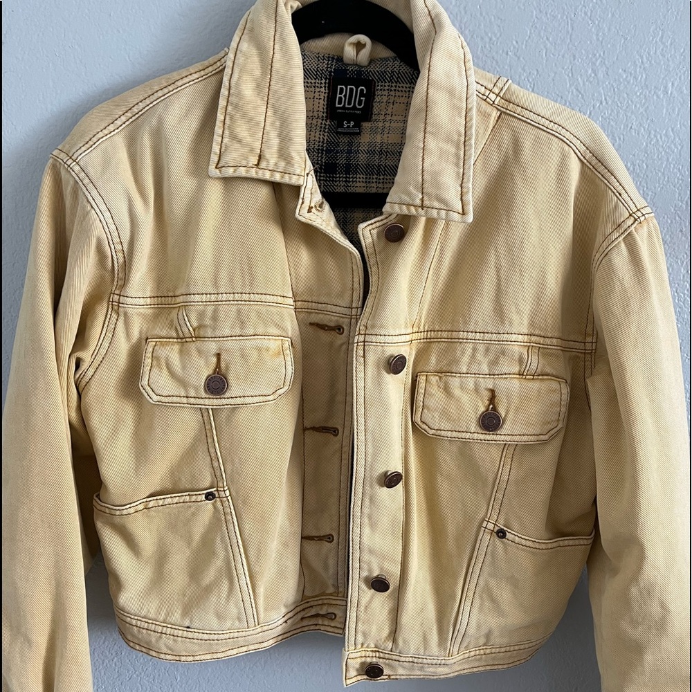 BDG mustard yellow denim Jacket Size Small